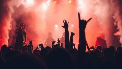 Kāpēc rokmūzikas fans var gūt prieku no festivāla “Summer Sound” apmeklējuma?